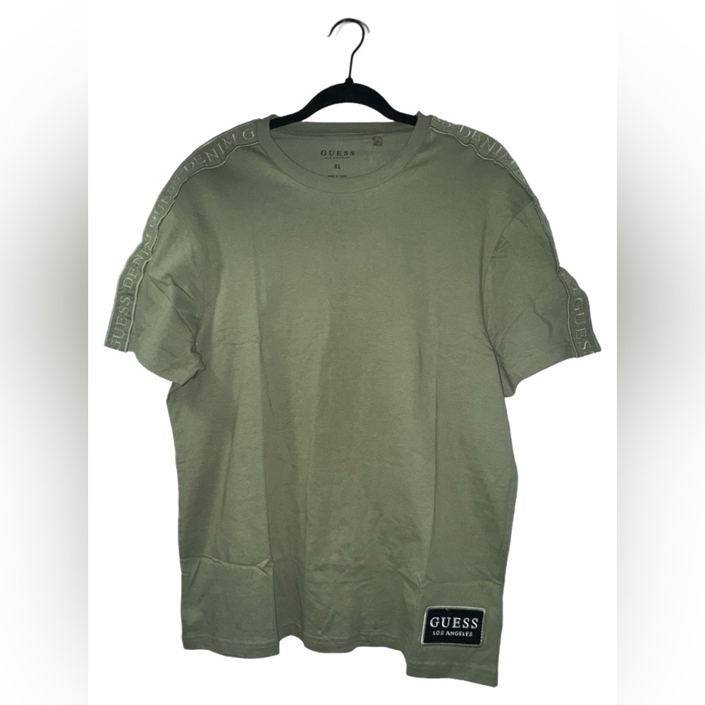 *NWT* Guess Los Angeles Men’s (or Unisex) T-Shirt